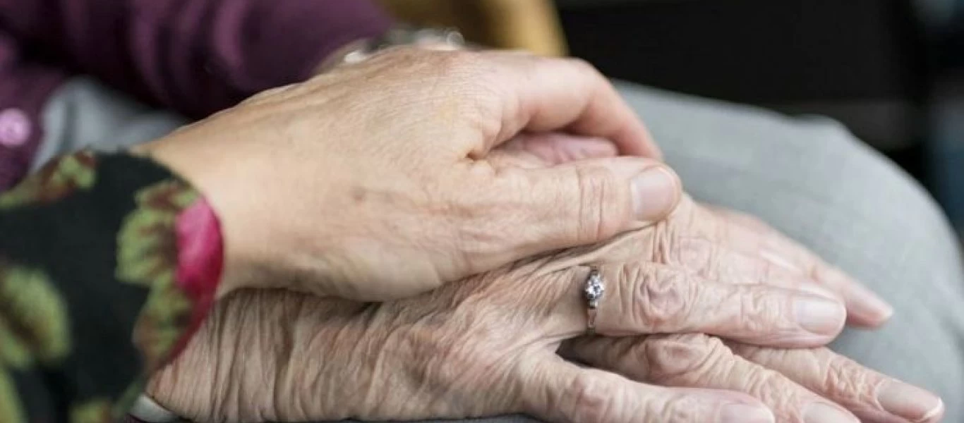 Σε εξέλιξη έρευνα για το παράνομο γηροκομείο στην Κέρκυρα - Ψάχνουν συγγενείς των ηλικιωμένων